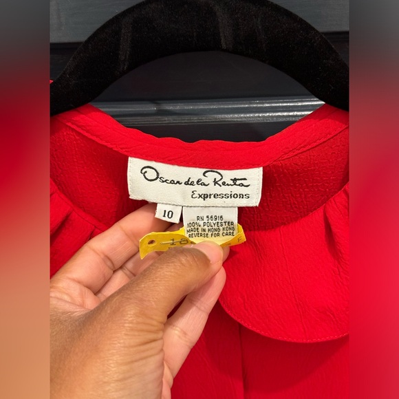 Vintage Oscar de la Renta Expressions Red Peter Pan Collar Blouse - Picture 2 of 4